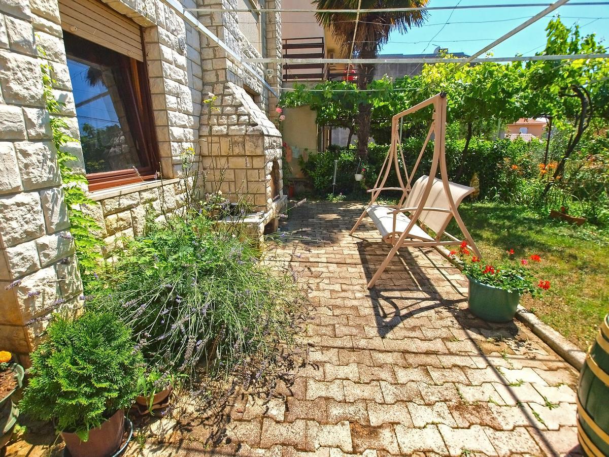 Apartment Branko 1142 Fazana Exterior photo