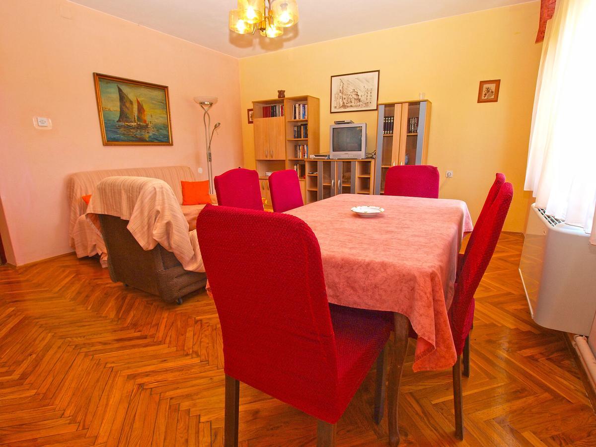 Apartment Branko 1142 Fazana Exterior photo